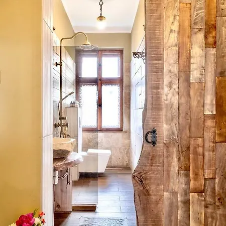 City Center Design 3 Bedroom Apartment Apartment